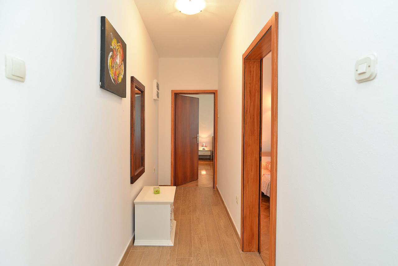 Apartments Gracijano 1724 Ližnjan Esterno foto