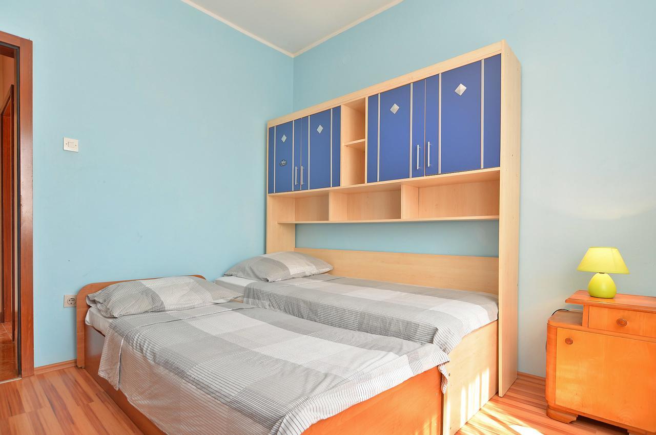 Apartments Gracijano 1724 Ližnjan Esterno foto