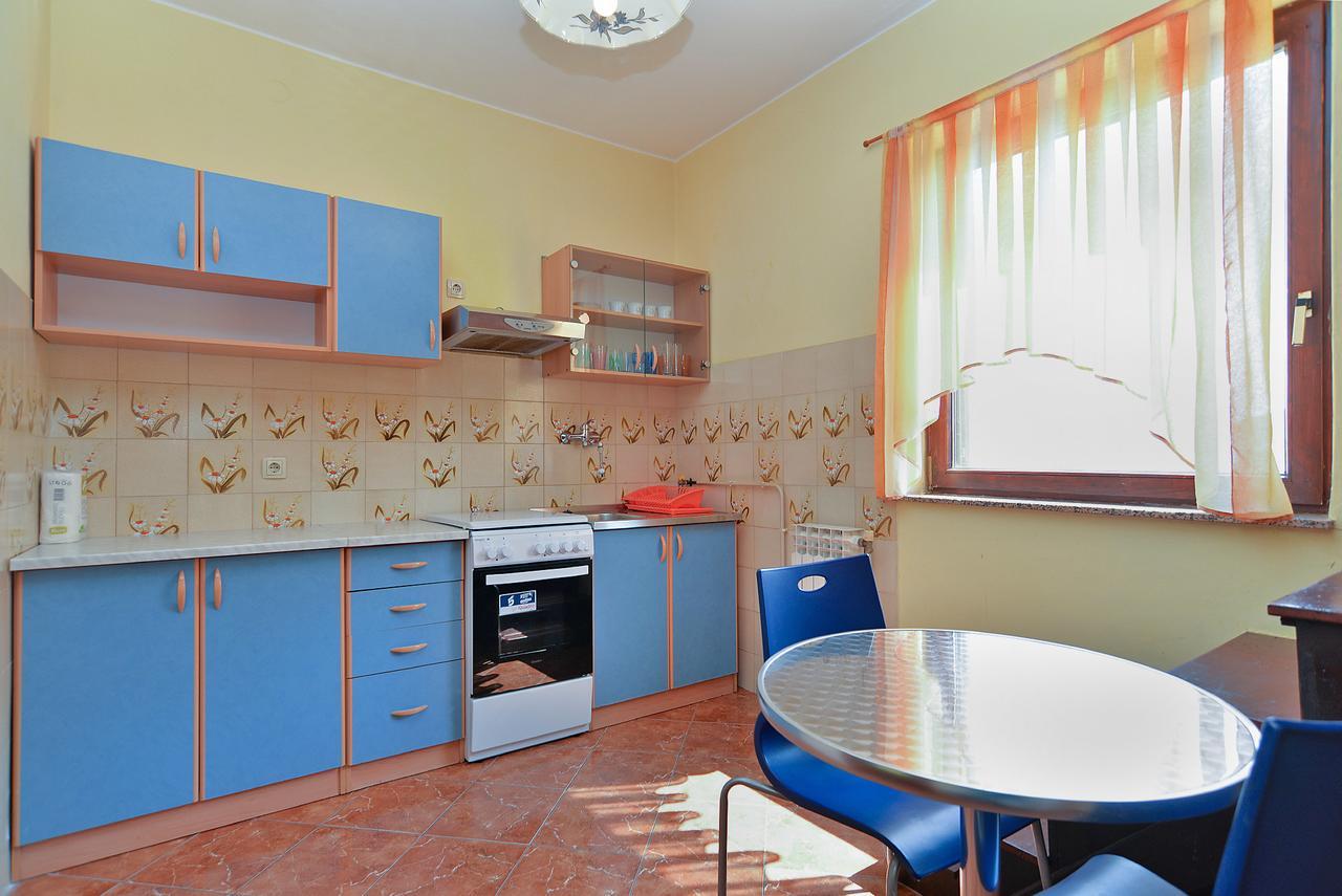 Apartments Gracijano 1724 Ližnjan Esterno foto
